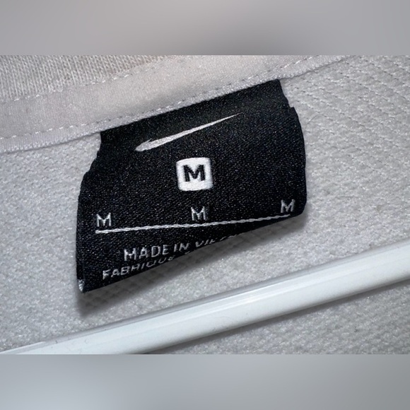 Nike Women’s Cowl Neck Sweatshirt‎ Size Medium - Picture 3 of 5